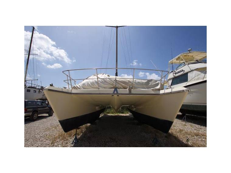Prout Snowgoose 37